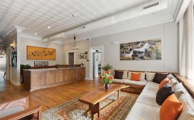 Western Front Hotel